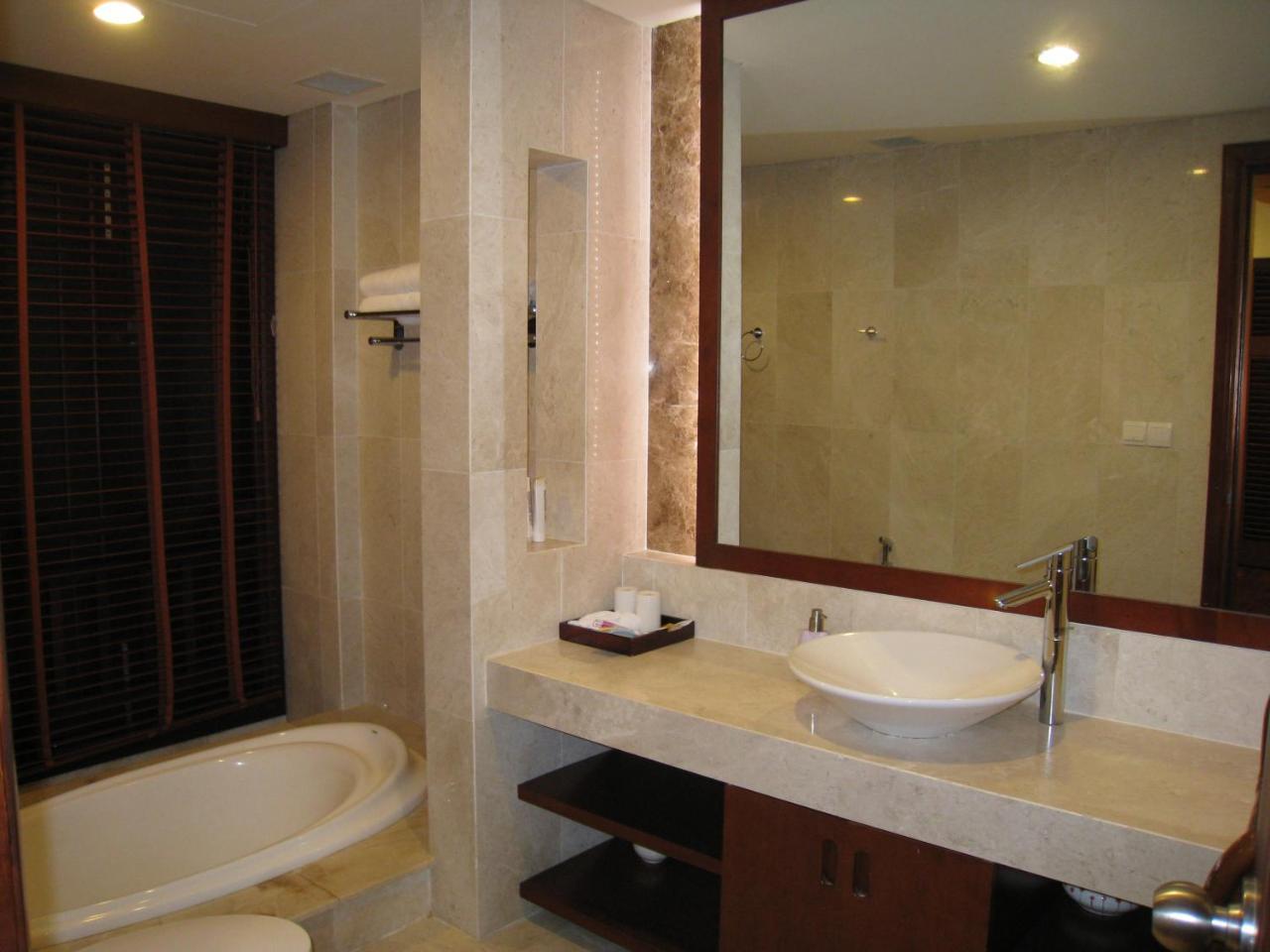 Champa Villa With Private Pool At Furramar Danang Exterior photo